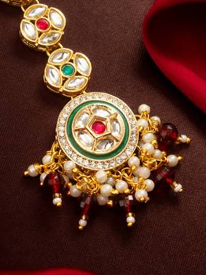 Green meenakari kundan maang tikka 2
