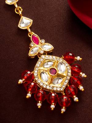Red hexagon kundan maang tikka 2