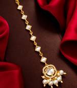 white kundan pearl maang tikka