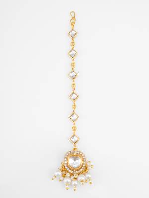 white kundan pearl maang tikka 3