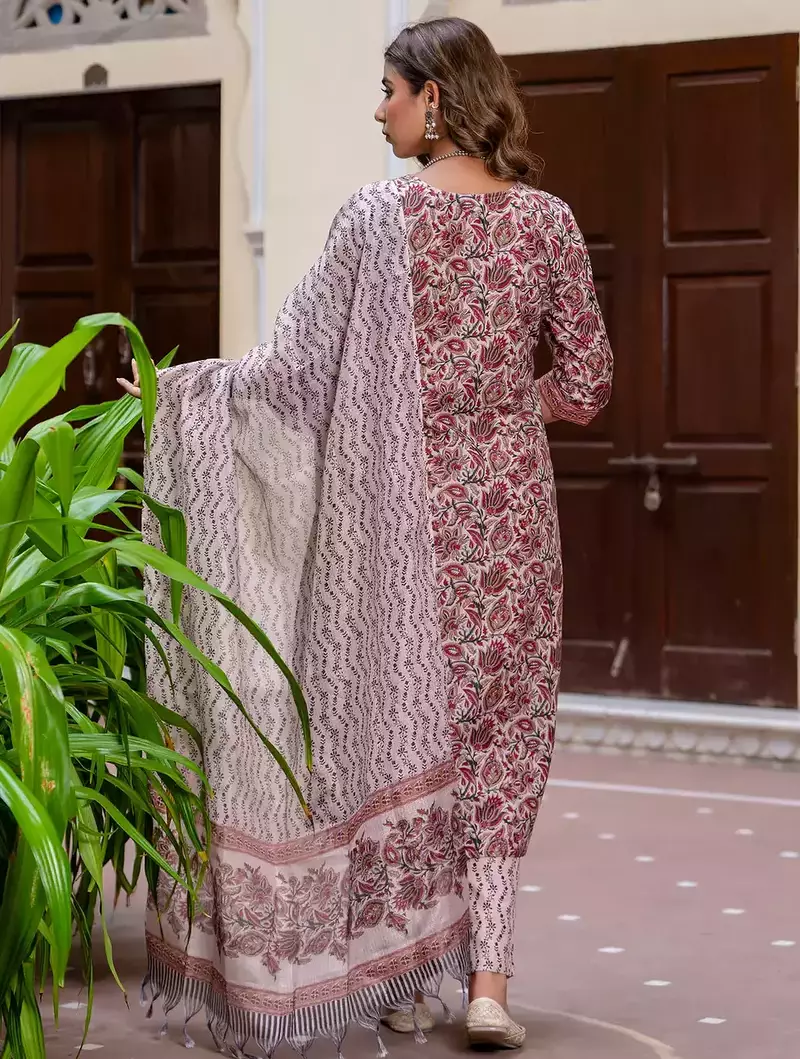 Floral Printed Pure Cotton Round_Neck Kurta Trouser And Dupatta Set