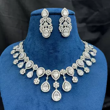 Teardrop CZ Silver Bridal Jewelry Set 1