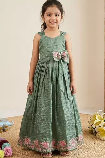 New kids girls premium lavender crinkled silk ethnic gown with floral border and waist bow accent