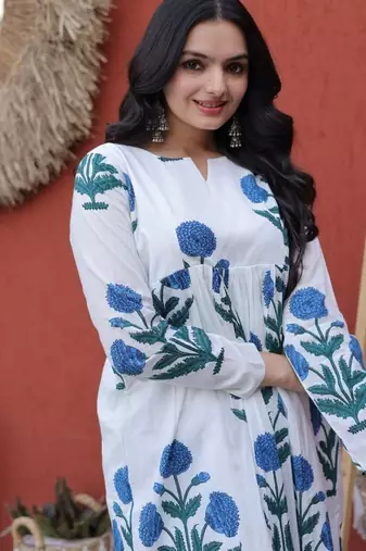White floral printed cotton kurta pant set