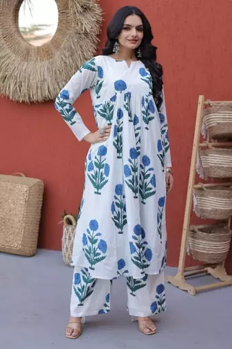 White floral printed cotton kurta pant set