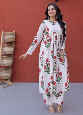 White floral printed cotton kurta pant set 4
