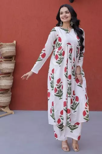 White floral printed cotton kurta pant set