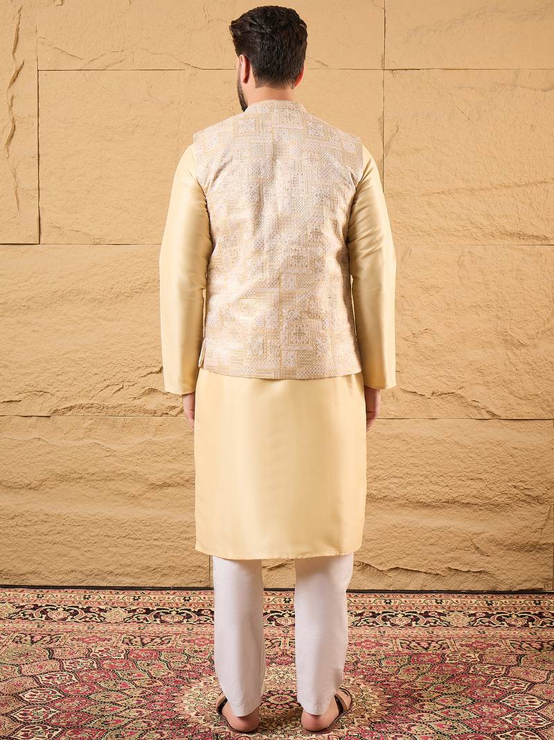 Mens cream silk blend woven design mandarin collar koti