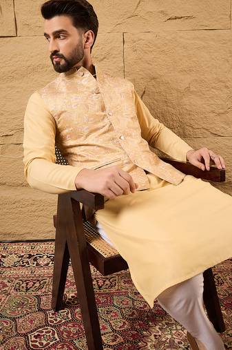 Mens yellow silk blend woven design mandarin collar koti