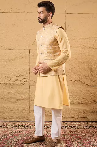 Mens yellow silk blend woven design mandarin collar koti
