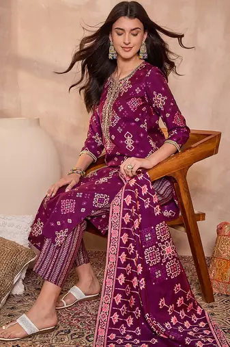 Womens purple silk blend ethnic motifs printed straight kurta trouser with dupatta
