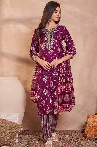 Womens purple silk blend ethnic motifs printed straight kurta trouser with dupatta