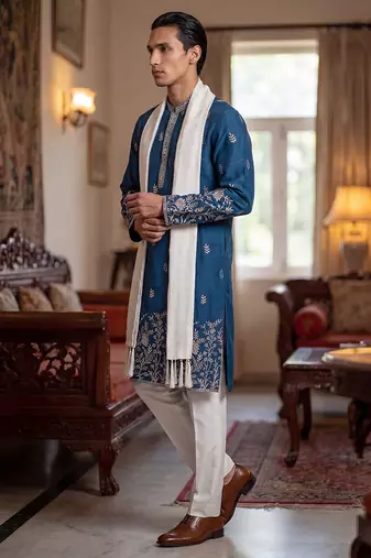 Men blue chanderi silk solid embroidered straight kurta trouser with dupatta