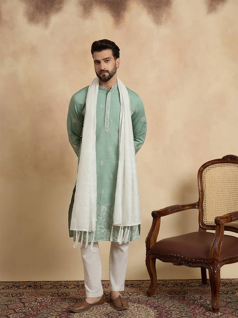 Men green silk blend solid embroidered straight kurta trouser with dupatta