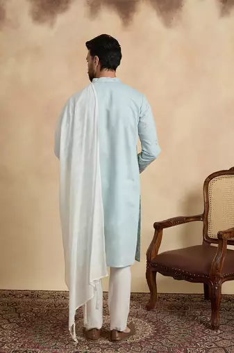 Men blue silk blend solid embroidered straight kurta trouser with dupatta