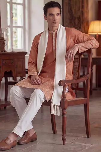 Men peach vartican solid embroidered straight kurta trouser with dupatta
