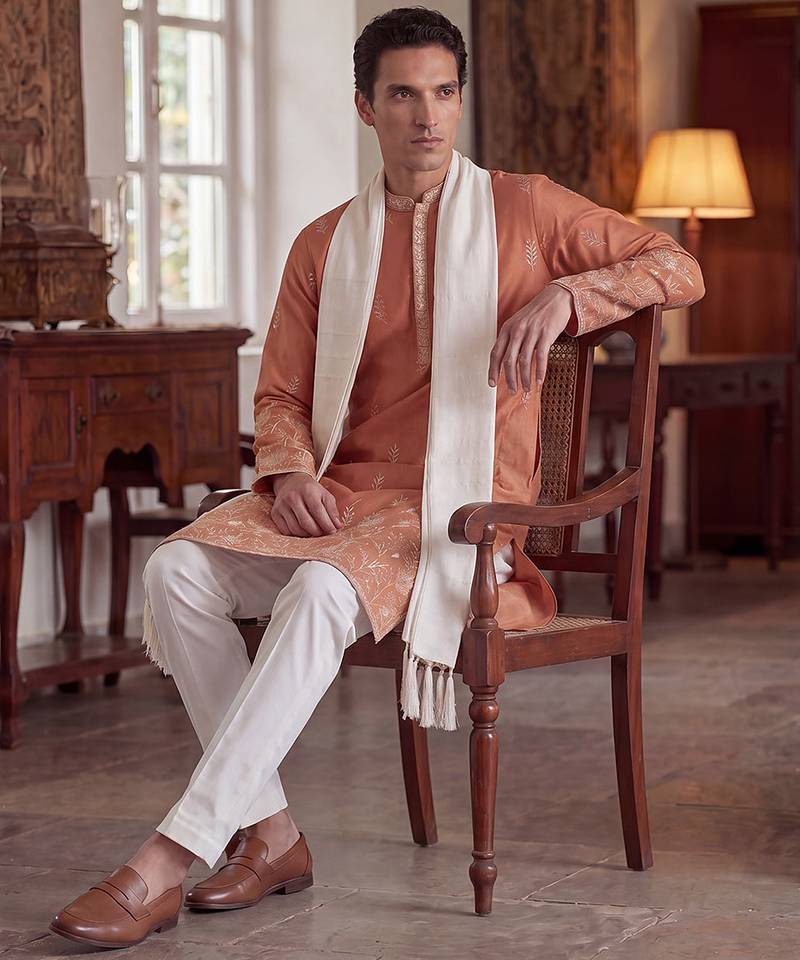 Men peach vartican solid embroidered straight kurta trouser with dupatta