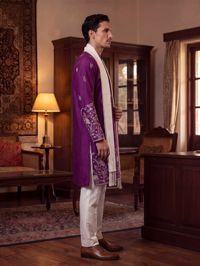 Men purple silk blend solid embroidered straight kurta trouser with dupatta