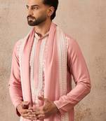 Men pink silk blend solid embroidered straight kurta trouser with dupatta