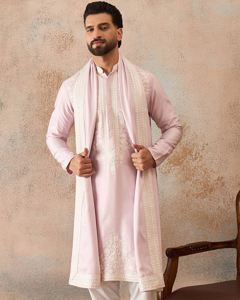 Men lavender silk blend solid embroidered straight kurta trouser with dupatta