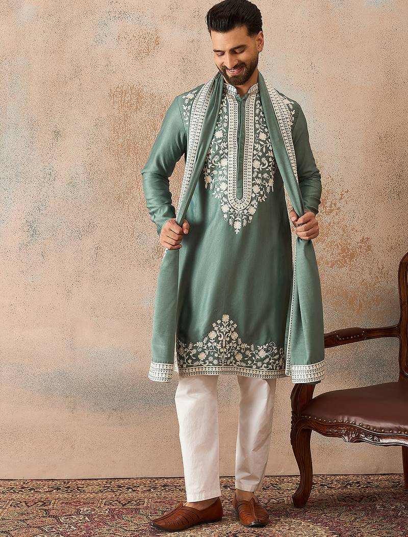 Men green silk blend solid embroidered straight kurta trouser with dupatta