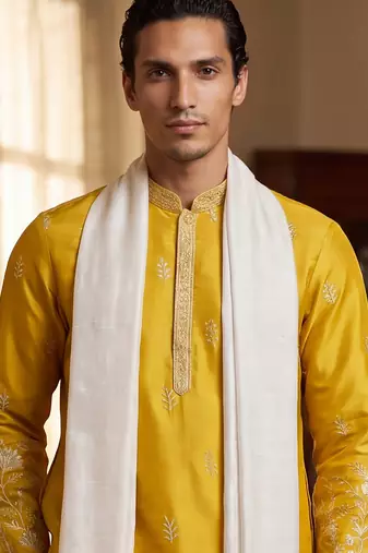 Men yellow chanderi silk solid embroidered straight kurta with dupatta