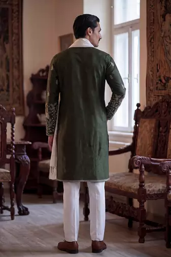 Men olive chanderi silk solid embroidered straight kurta with dupatta
