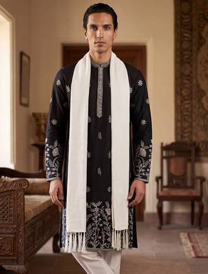 Men black silk blend solid embroidered straight kurta with dupatta 1