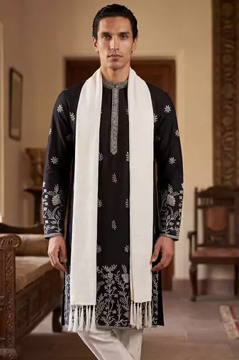 Men black silk blend solid embroidered straight kurta with dupatta