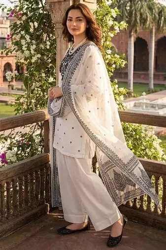 off white embroidered kurta set with salwar & organza dupatta