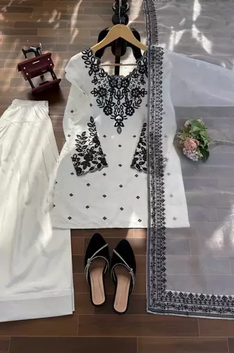 off white embroidered kurta set with salwar & organza dupatta