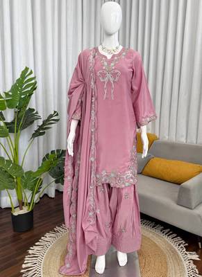 light pink crepe suit with dupatta 1