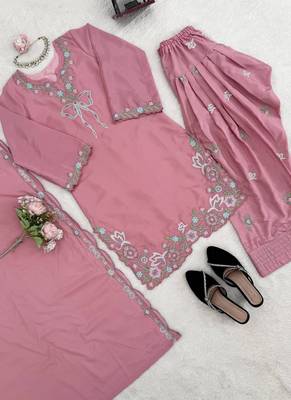 light pink crepe suit with dupatta 3