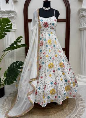 white georgette anarkali suit with dupatta 1