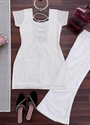 white georgette salwar suit with dupatta 3