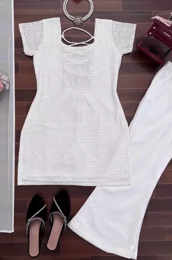 white georgette salwar suit with dupatta