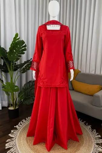 red silk blend salwar suit with dupatta