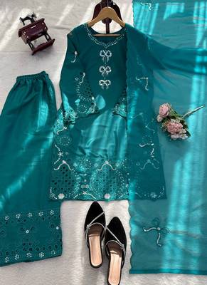 turquoise crepe salwar suit with dupatta 3