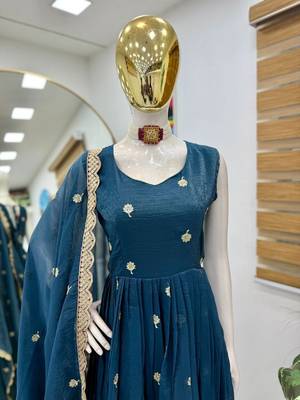 teal blue embroidered sharara suit set with dupatta 3