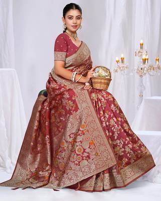  Dusty Mauve silk blend Sarees with Zari & Thread Work | Floral Woven Festive Saree 4