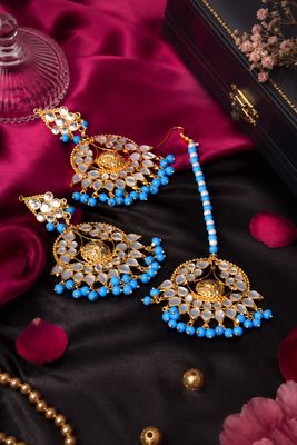 Designer kundan earrings with maang tikka 2