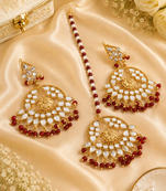 Lightweight kundan earrings set for women