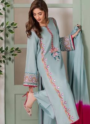 Women's light blue embroidered straight kurta with dupatta set 3