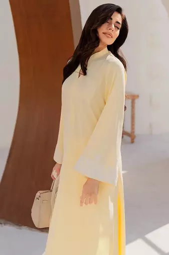 Women's pastel yellow straight kurta with pant