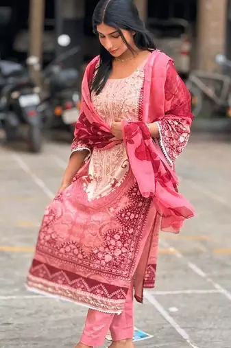 Women's pink and maroon printed lawn suit with chiffon dupatta