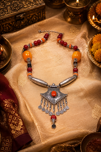 Vintage fusion beaded necklace with german silver accent