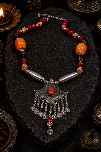 Vintage fusion beaded necklace with german silver accent