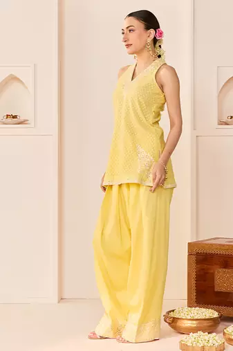 Lemon yellow embroidered chanderi silk kurta set