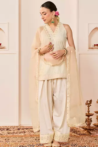 Daisy ivory embroidered chanderi silk kurta set