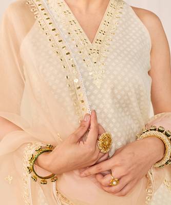 Daisy ivory embroidered chanderi silk kurta set 2